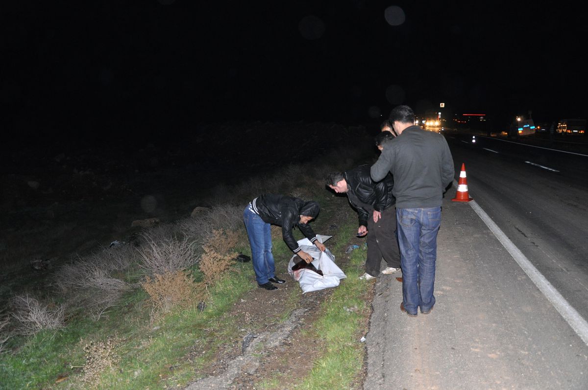 Mardin\'de Trafik Kazası: 2 Ölü