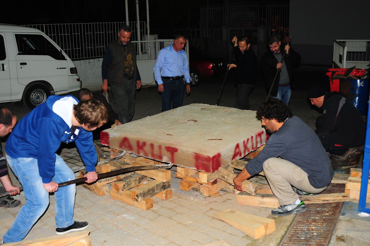 Milas\'ta Akut Üyelerine Tahkimat Eğitimi
