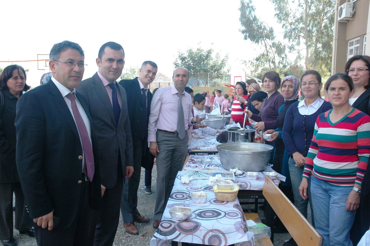 Öğrenciler Aşure Gününde Bir Araya Geldi