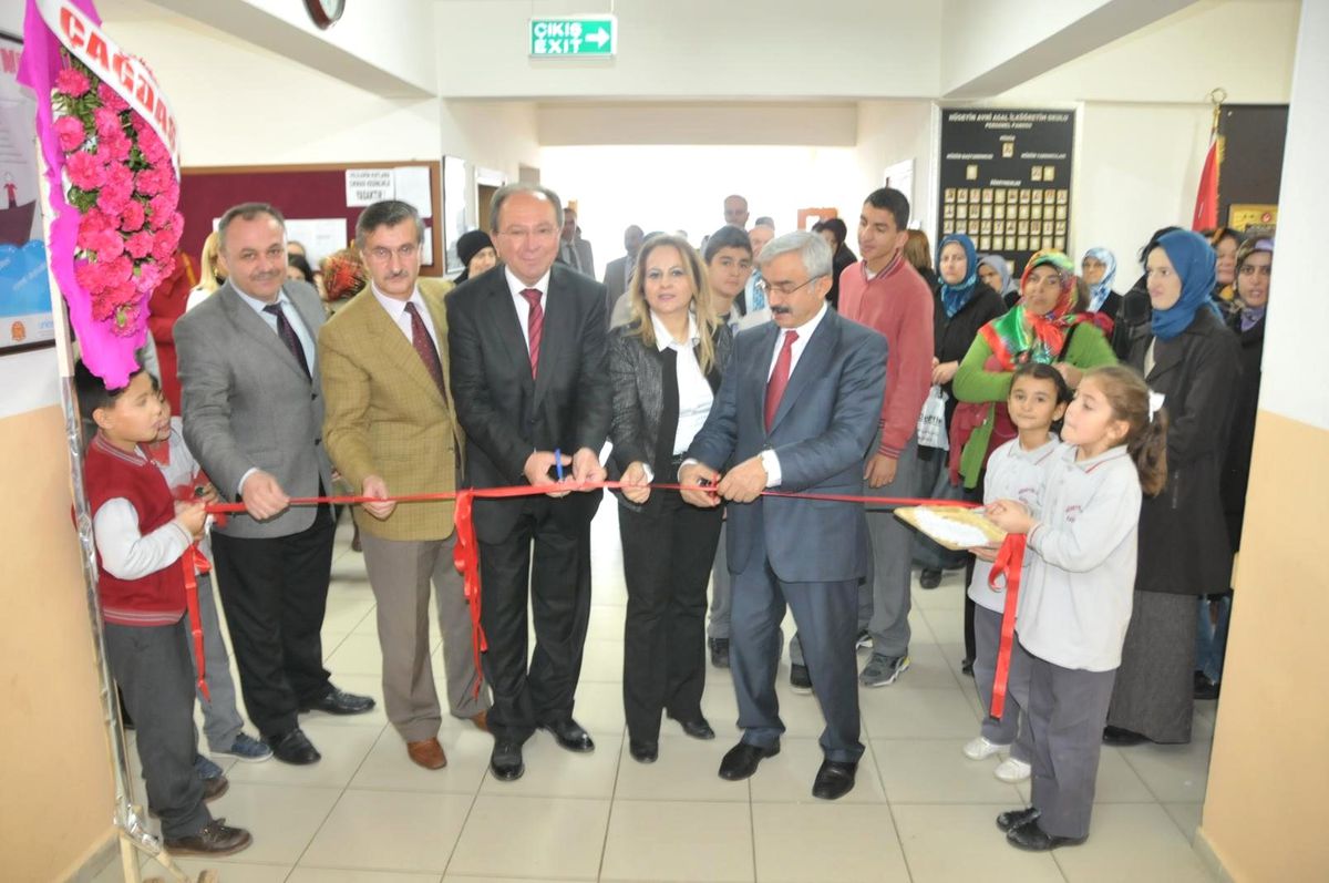 Öğrencilerden Lösam Yararına Kermes