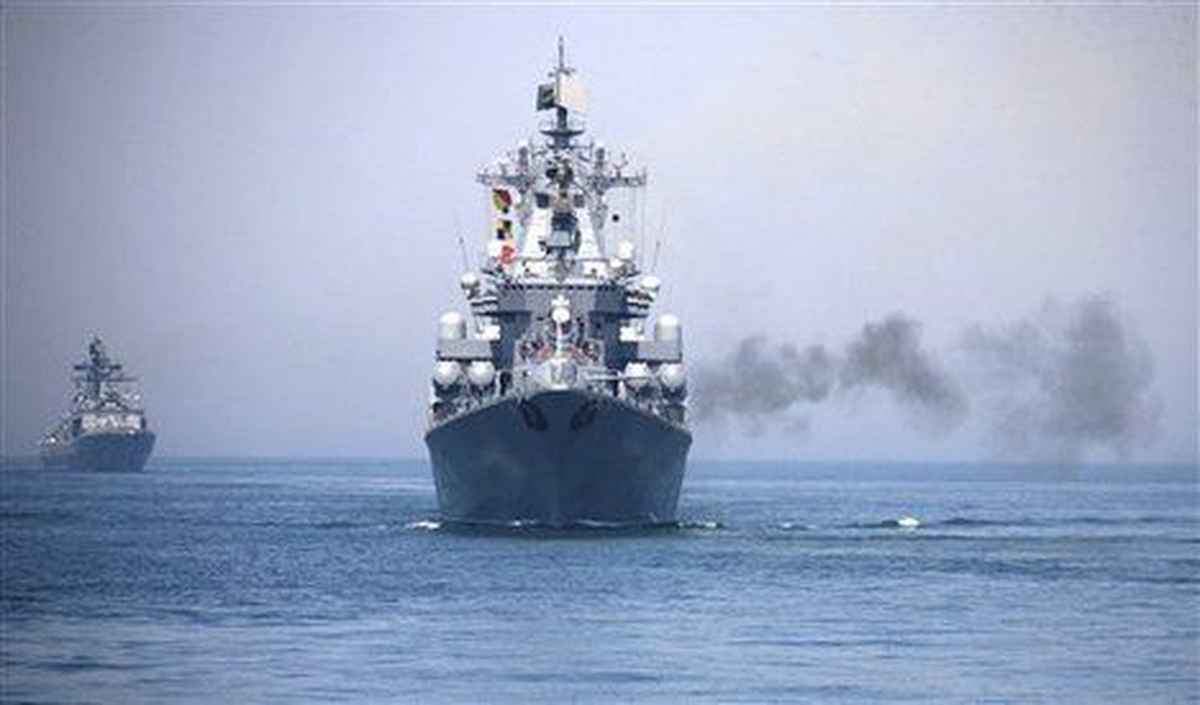 Rus Gemileri Suriye\'ye Dönüyor