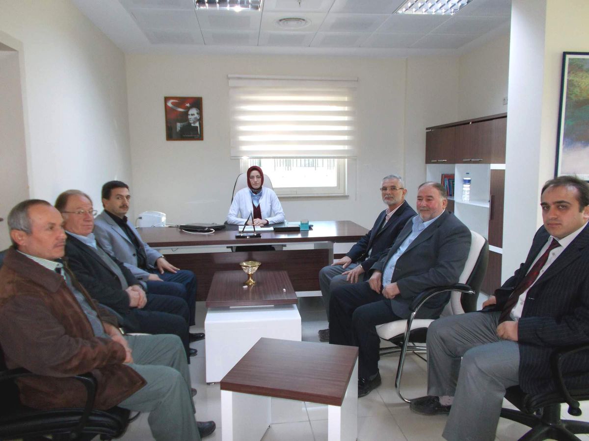 AK Parti\'den Hastane Yönetimine Ziyaret