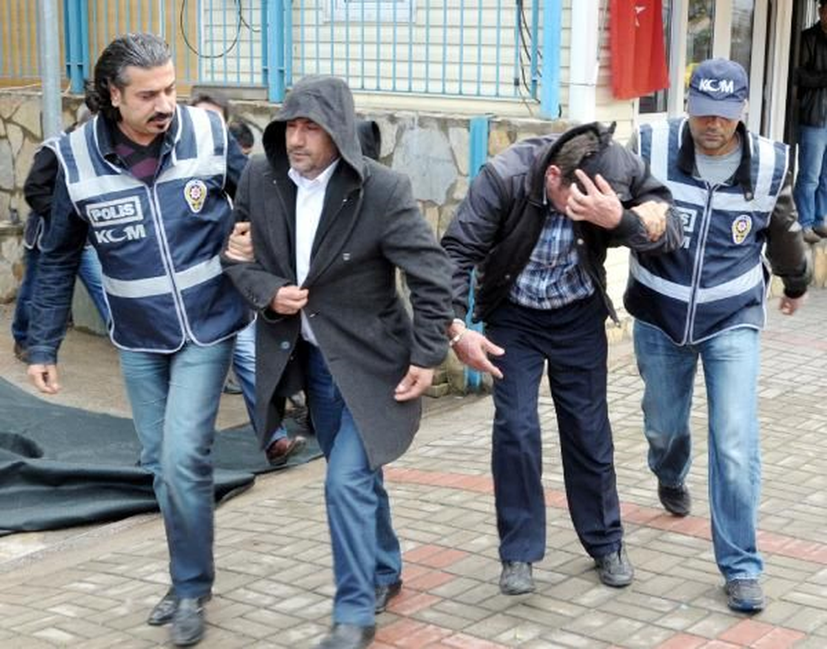 Alanya\'da 4 Zehir Taciri Tutuklandı
