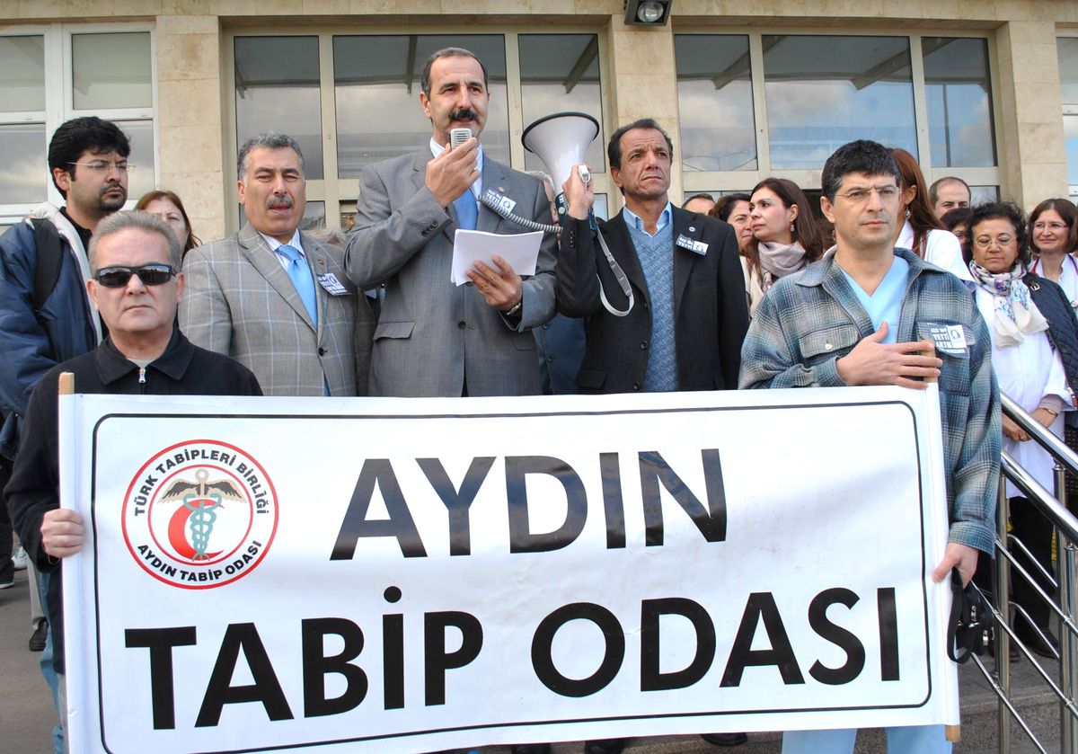 Aydınlı Tabipler Nazilli\'deki Hekime Yönelik Saldıyı Kınadı