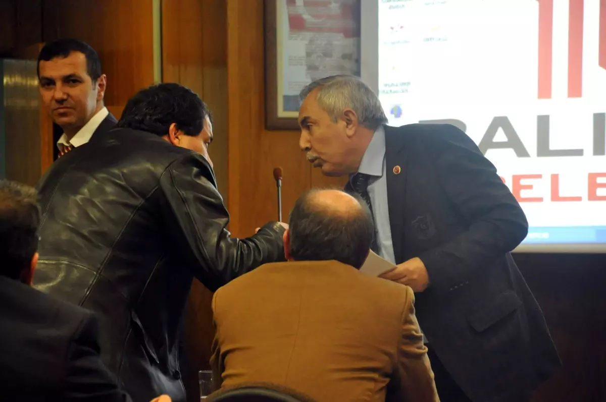 Balıkesir Belediye Meclisi Son Defa Toplandı