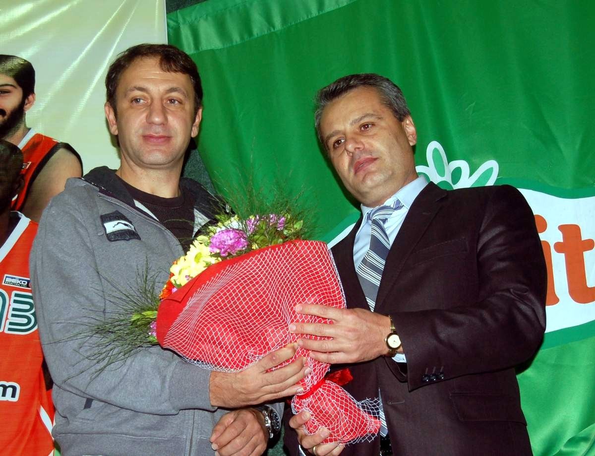 Banvit Bandırma Basketbol Takımı Ticaret Meslek Lisesi Öğrencileriyle Buluştu
