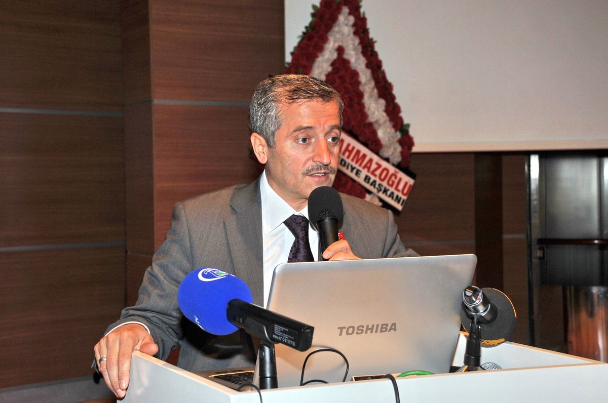 Başkan Tahmazoğlu, Şahinbeyli Muhtarlarla Bir Araya Geldi