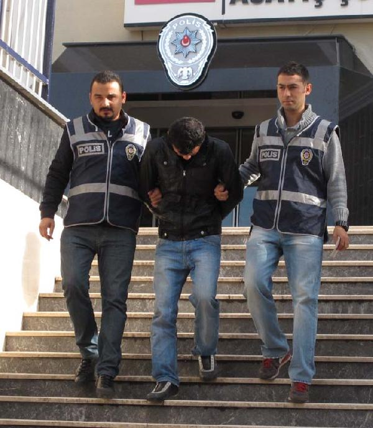 Çaldığı Montla Aynı Yere Hırsızlığa Gidince Yakalandı