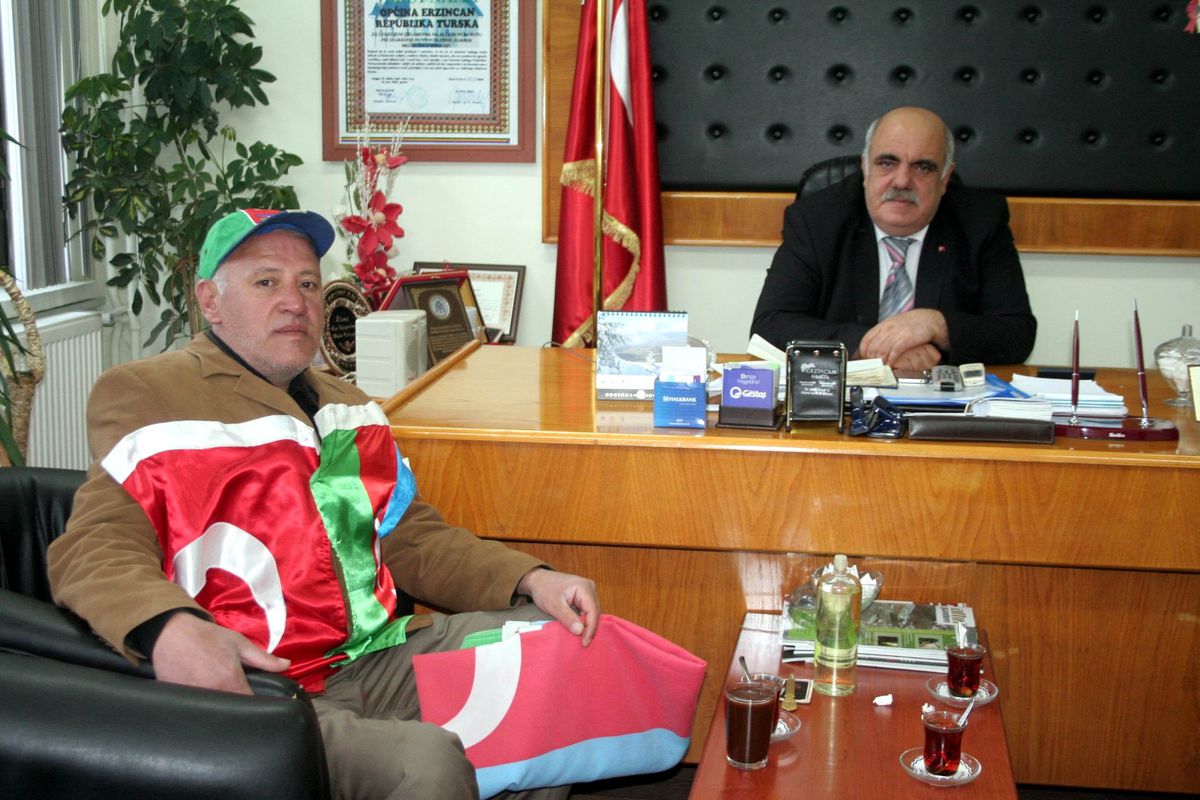 Ermenistan'ı Protesto İçin Çıktığı Yolda Erzincan'a Ulaştı