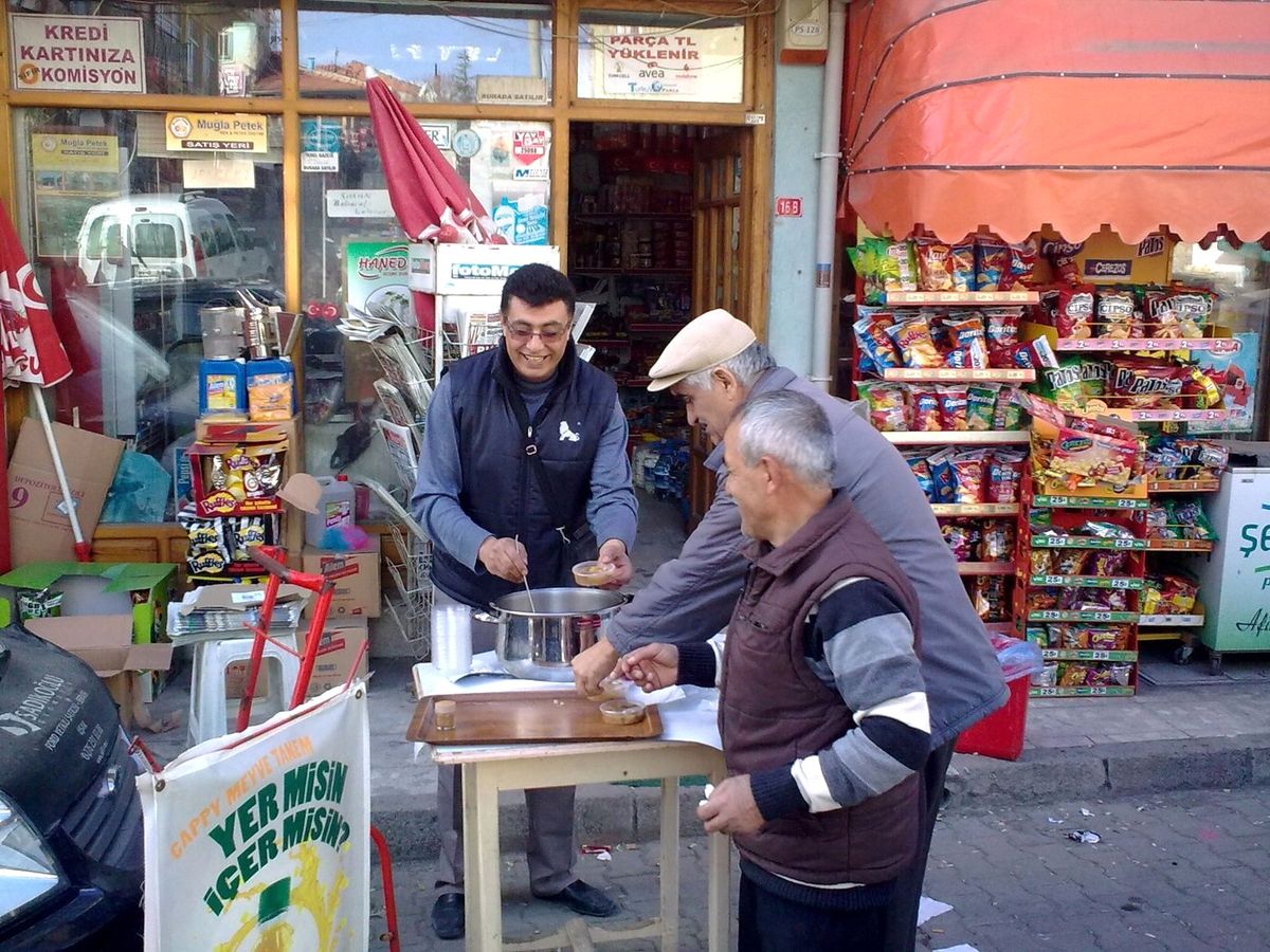Esnaftan Vatandaşa Aşure