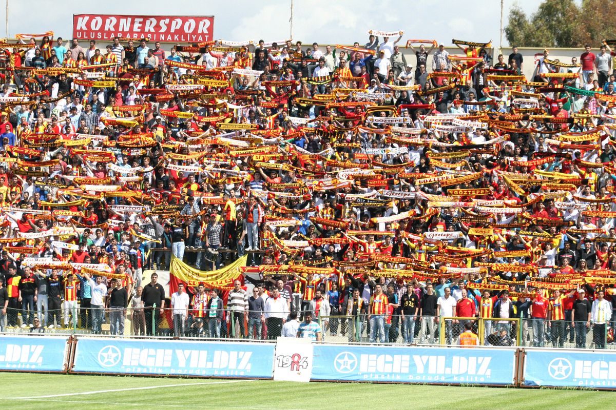 Fenerbahçe-Göztepe Eşleşmesi Twitter Türkiye Gündeminde