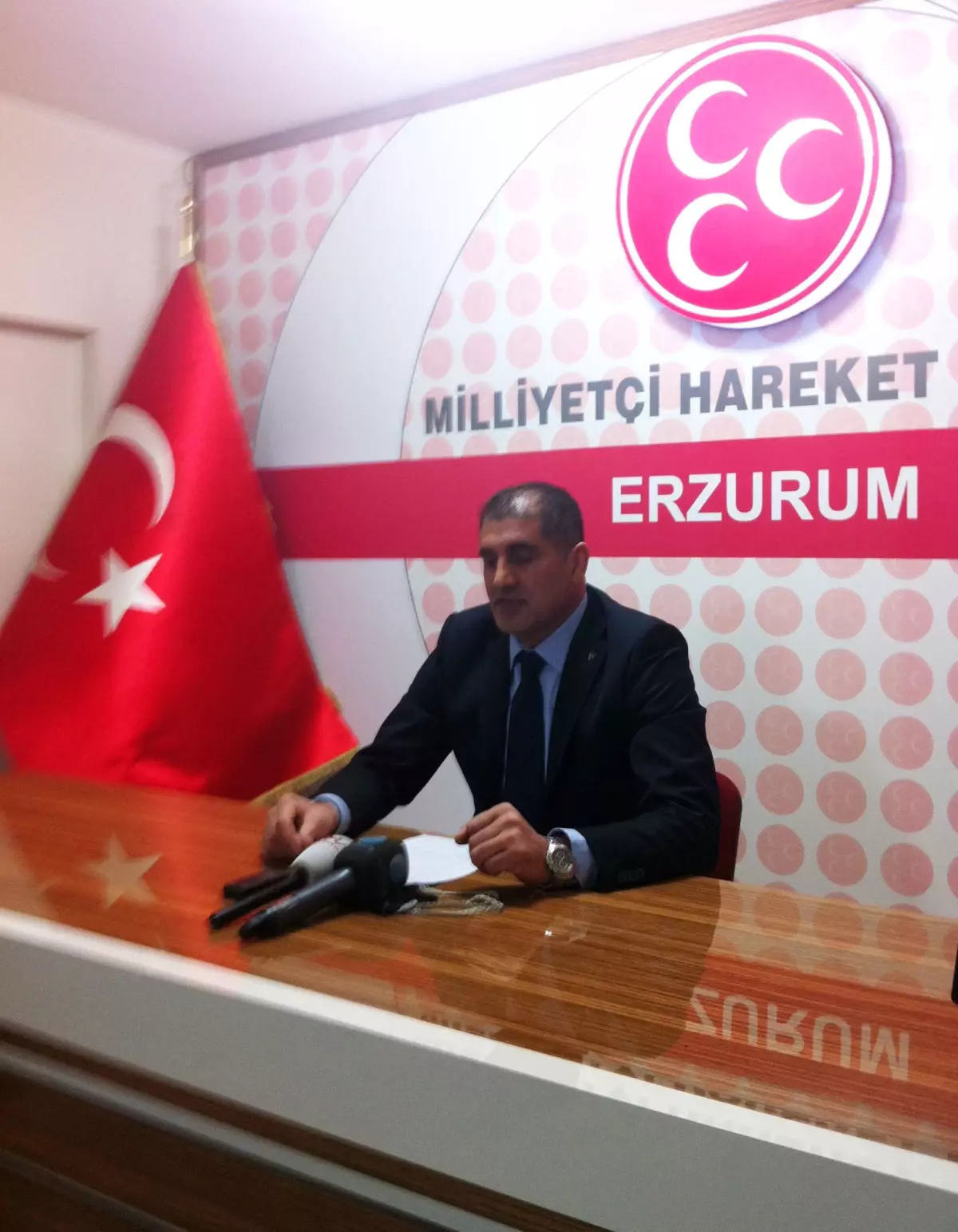 MHP\'li Kaya, Üniversitedeki Olayları Değerlendirdi