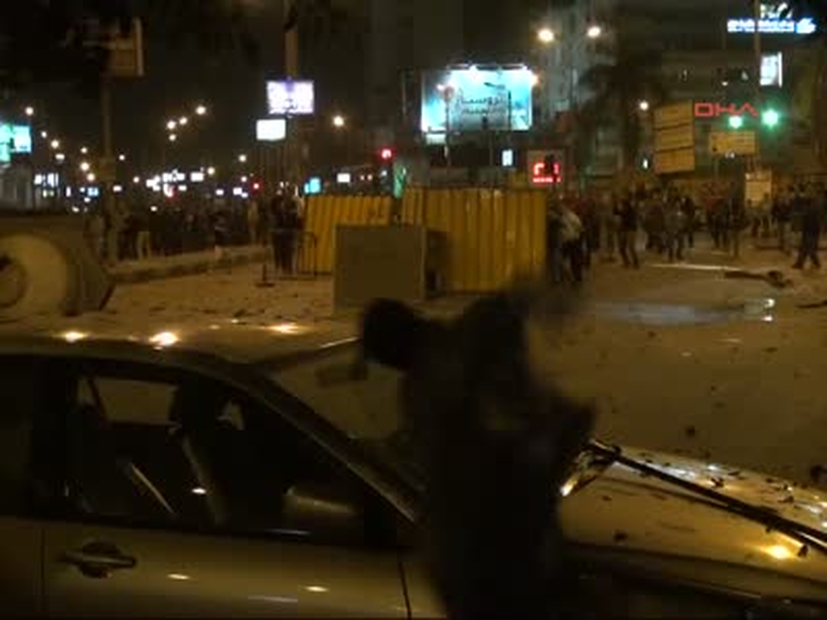 Mısır\'daki Çatışmalarda: 1 Kişi Öldü, 150 Kişi Yaralandı Ek