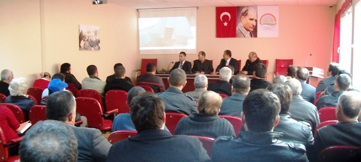 Ödemiş\'te Süt Üreticileri İçin Bilgilendirme Toplantısı Yapıldı