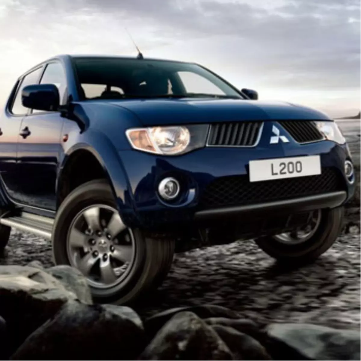 Sert Oynayanlara Mitsubishi L200

