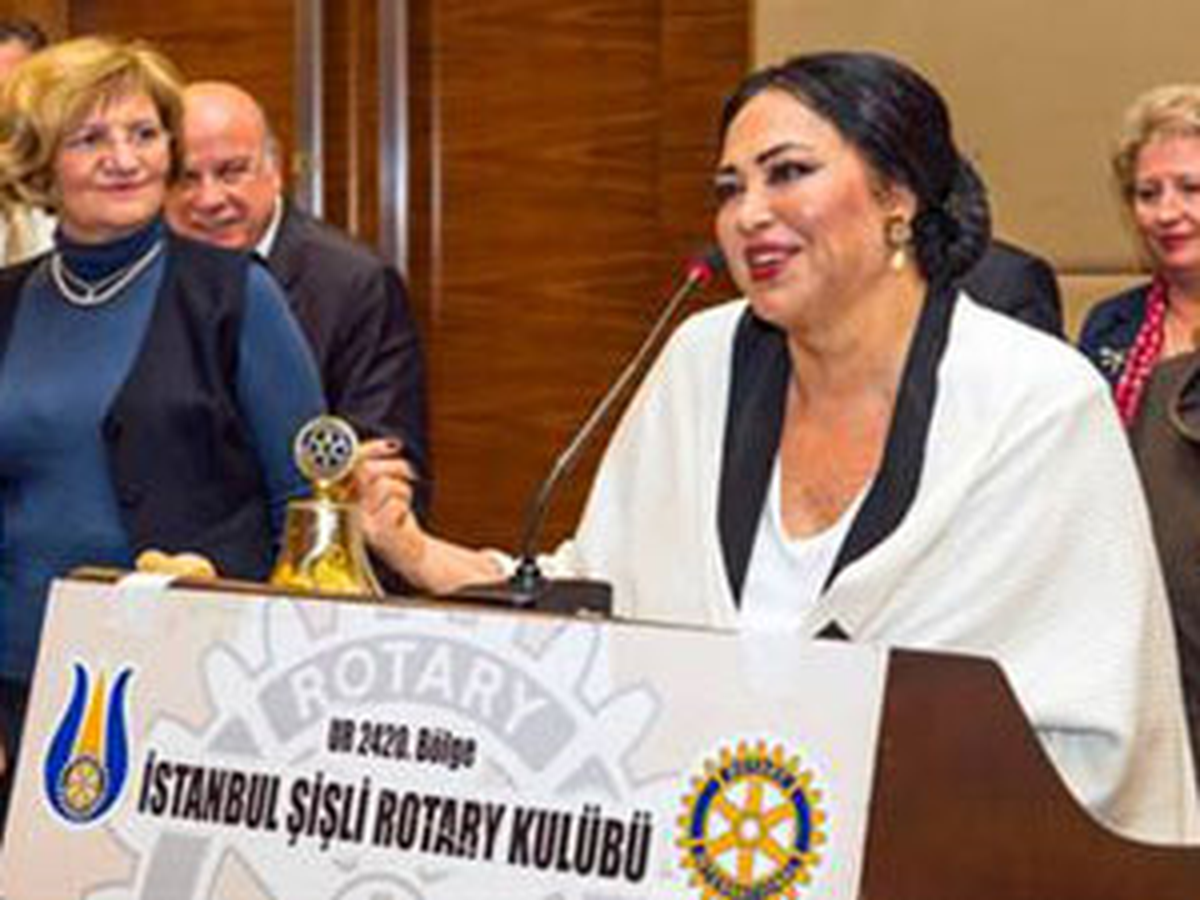 Sultan İkinci Odayı İstiyor