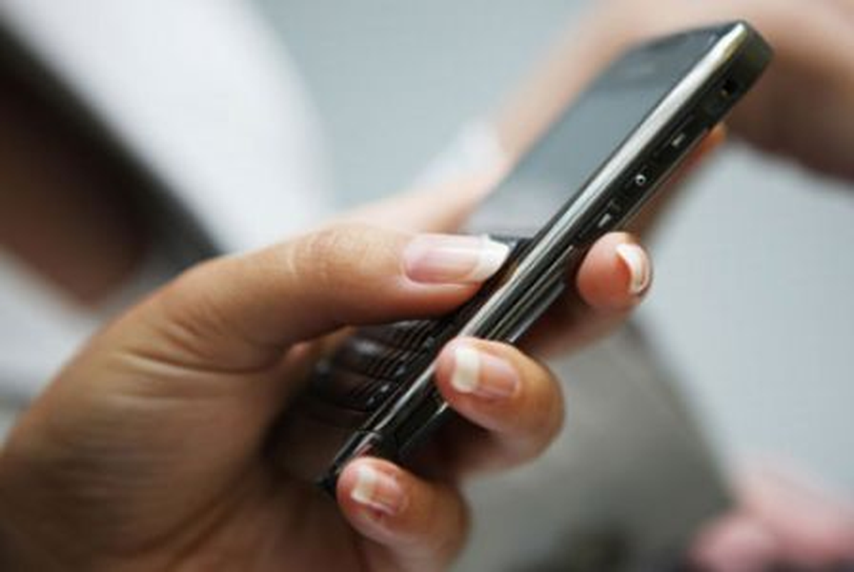 Telefonlar Kulaktan Düşmedi, Parmaklar Mesaj İçin İşledi