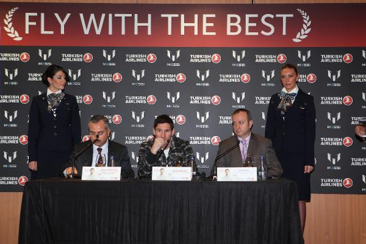 Messi\'den Galatasaray\'a Övgü