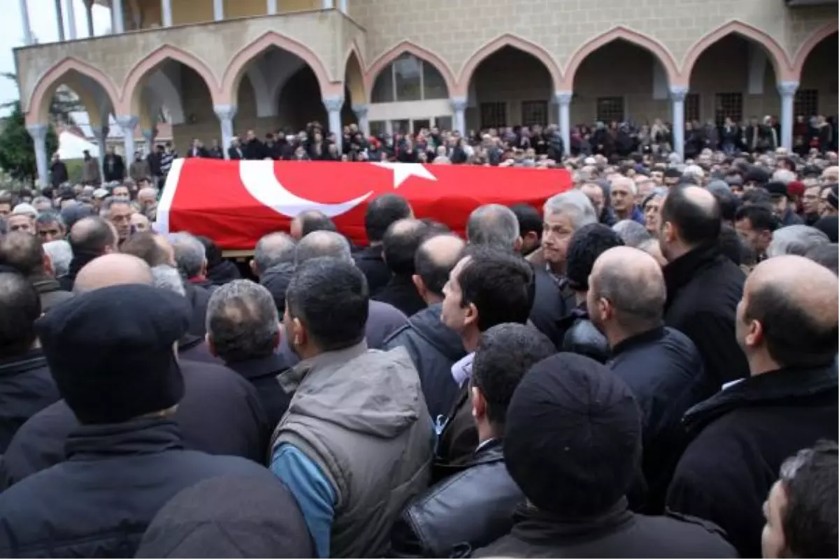 Turgay Sarıboğa da Toprağa Verildi