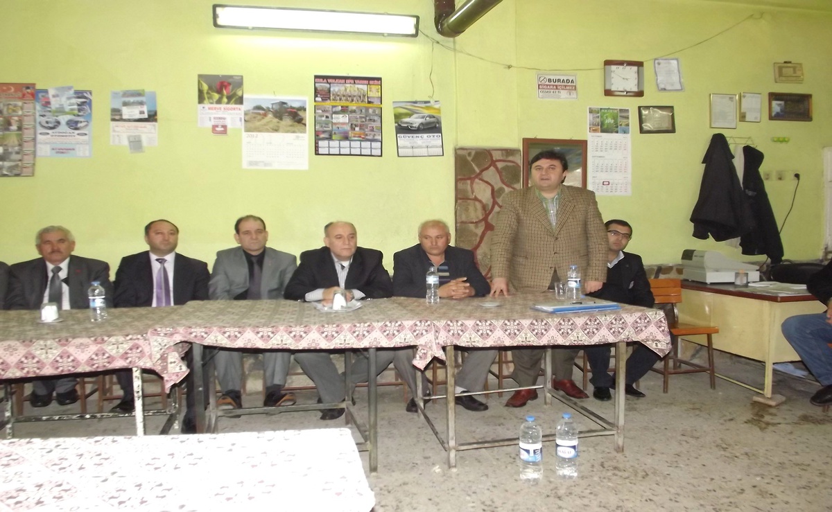 AK Parti Kula Teşkilatı, Çalışmalarını Sürdürüyor