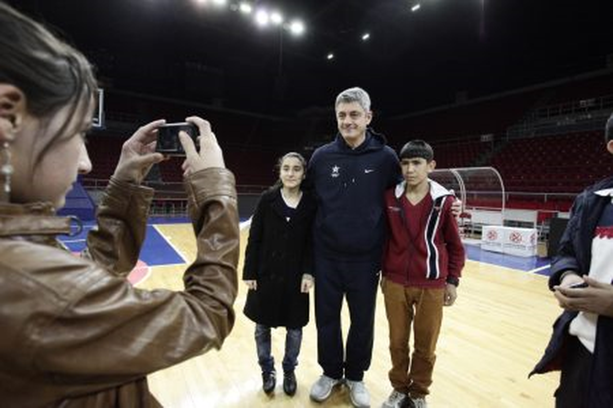 Anadolu Efes\'in Konukları Ağrılı Çocuklar