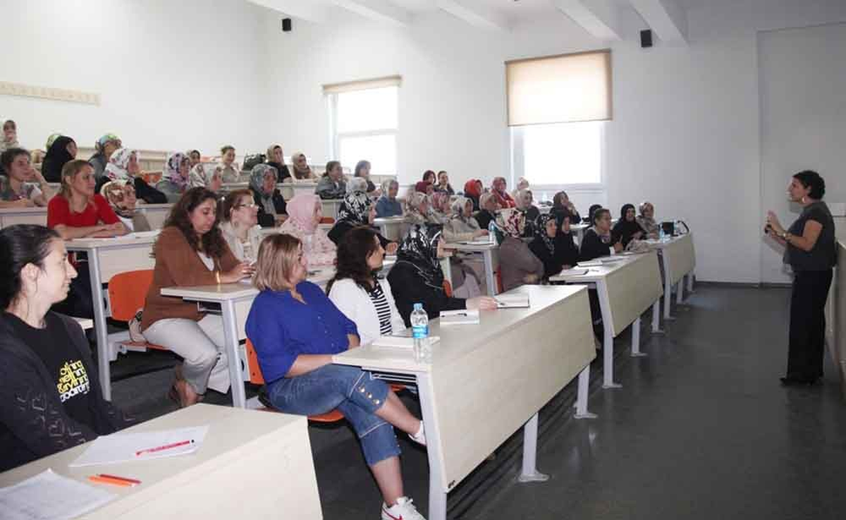 Anneler de Ytü\'lü Oldu