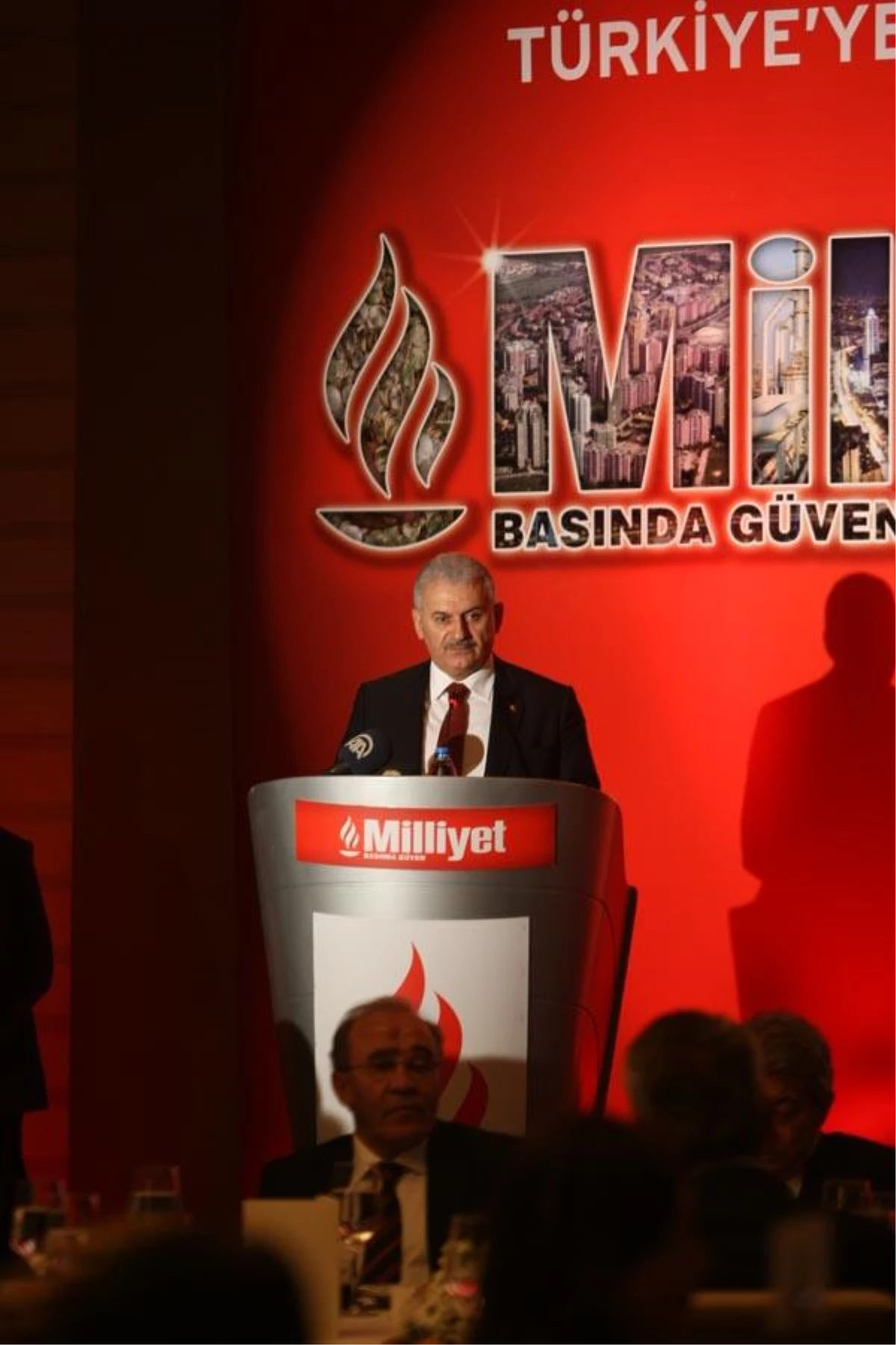 Bakan Yıldırım; Sanal Dünya Olmadan Adım Atamayacak Durumdayız