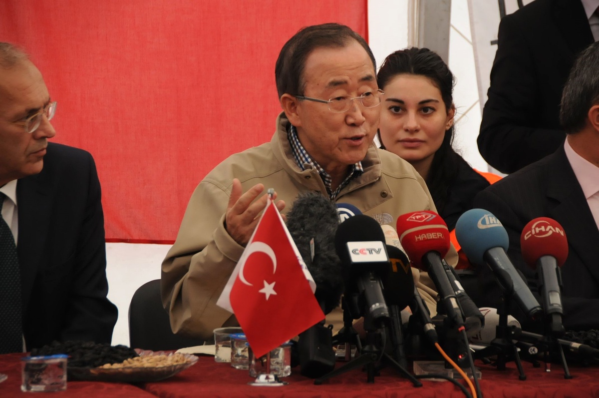 BM Genel Sekreteri Ban Ki-mun Türkiye\'de