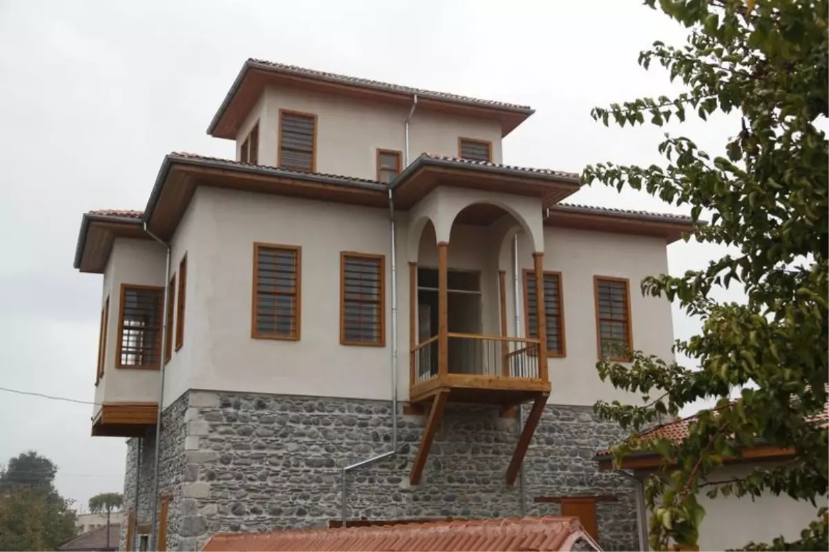 Dörtyol\'a \'İlk Kurşun Müzesi ve Atatürk Evi\'