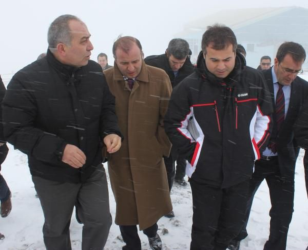 Gençlik ve Spor Bakanı Kılıç."Erzurum\'u Kış Sporları Olimpiyat Eğitim Merkezi\'ne Dönüştürüyoruz"...
