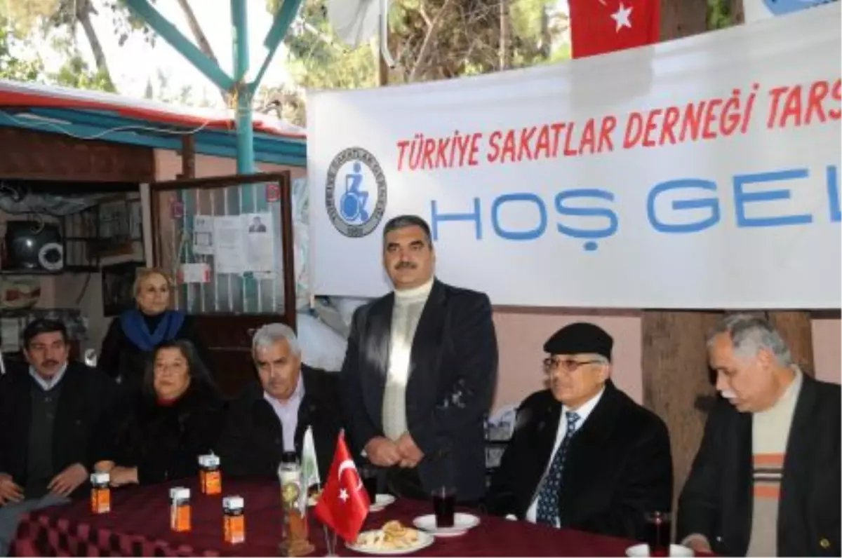 "Gönlümüz Her Zaman Sizinle Beraber"