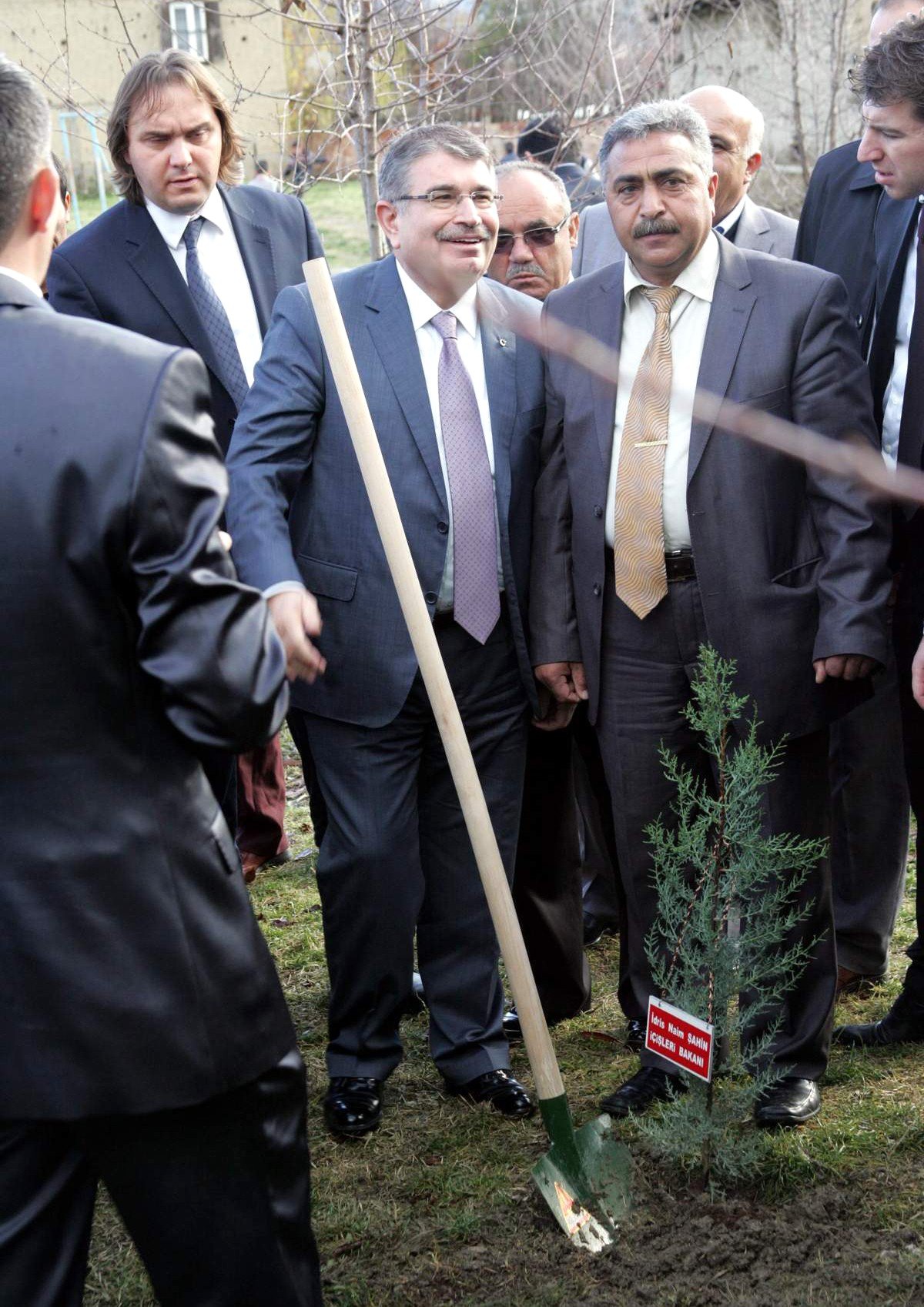 İçişleri Bakanından Muhteşem Yüzyıl Çıkışı