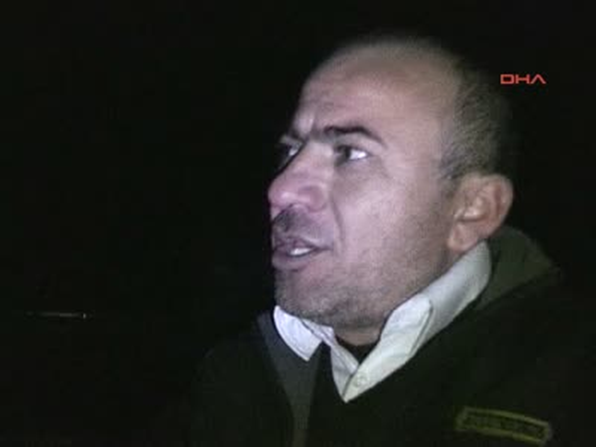 Malatya Karayolu Heyelan Nedeniyle 3 Saat Ulaşıma Kapandı Malatya Karayolu Aşırı Yağışlar Nedeniyle...