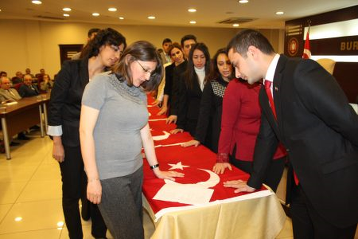 Özel İdarede Aday Memurlar Yemin Etti