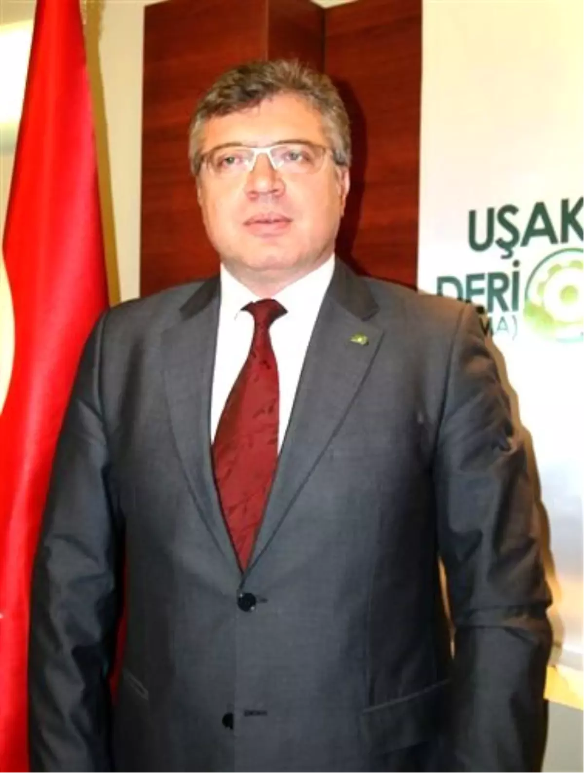 Uşak Kosb\'de Üretim Yapan 195 Firmada 3 Bin 500 Kişi İstihdam Ediliyor