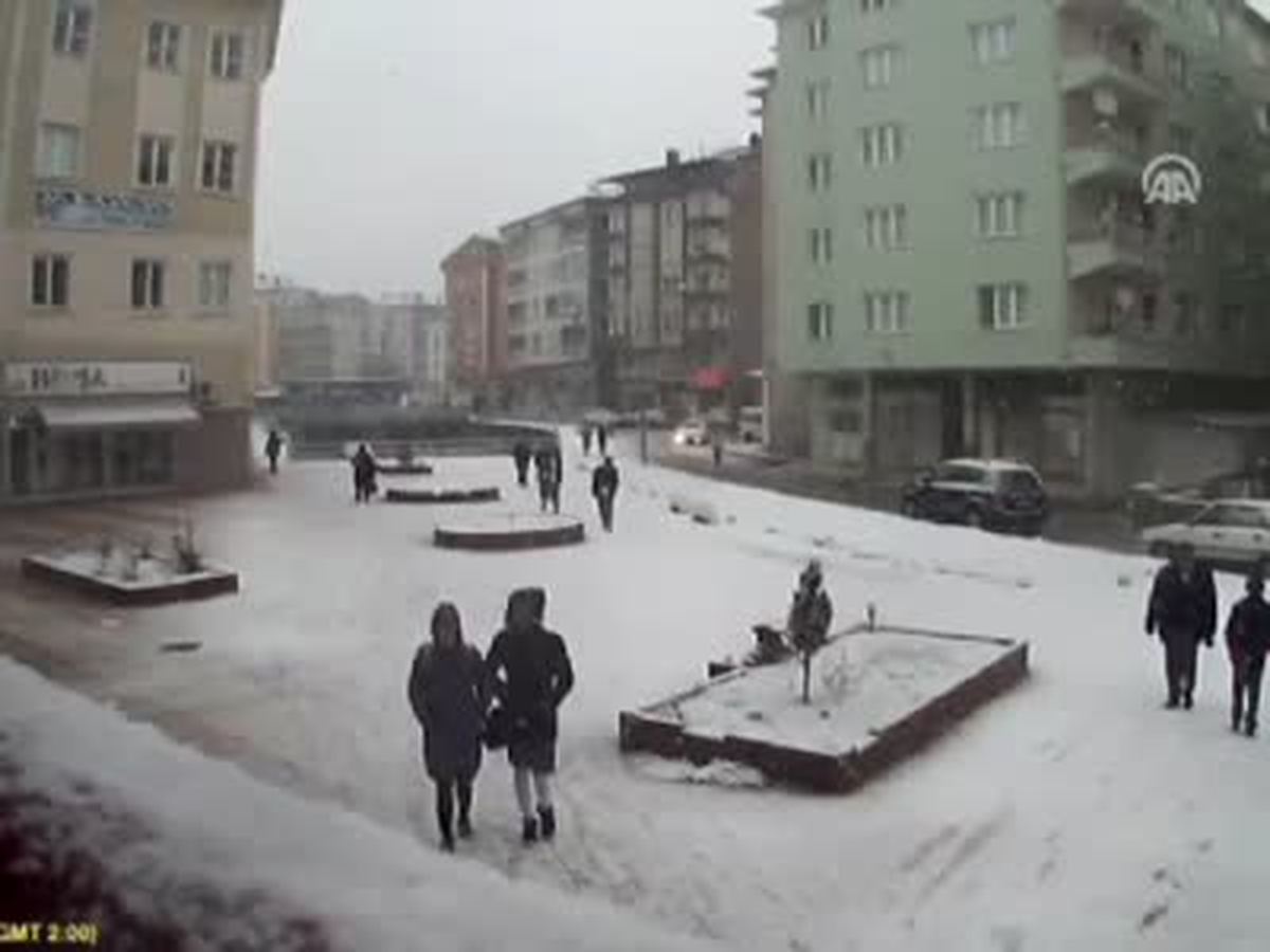 Yaya Yolu Çöktü
