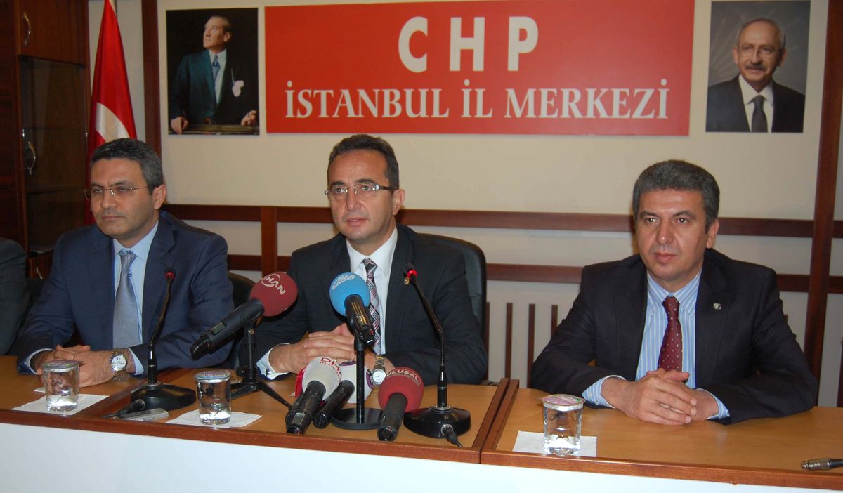 CHP\'li Tezcan Ergenekon Davasını Eleştirdi