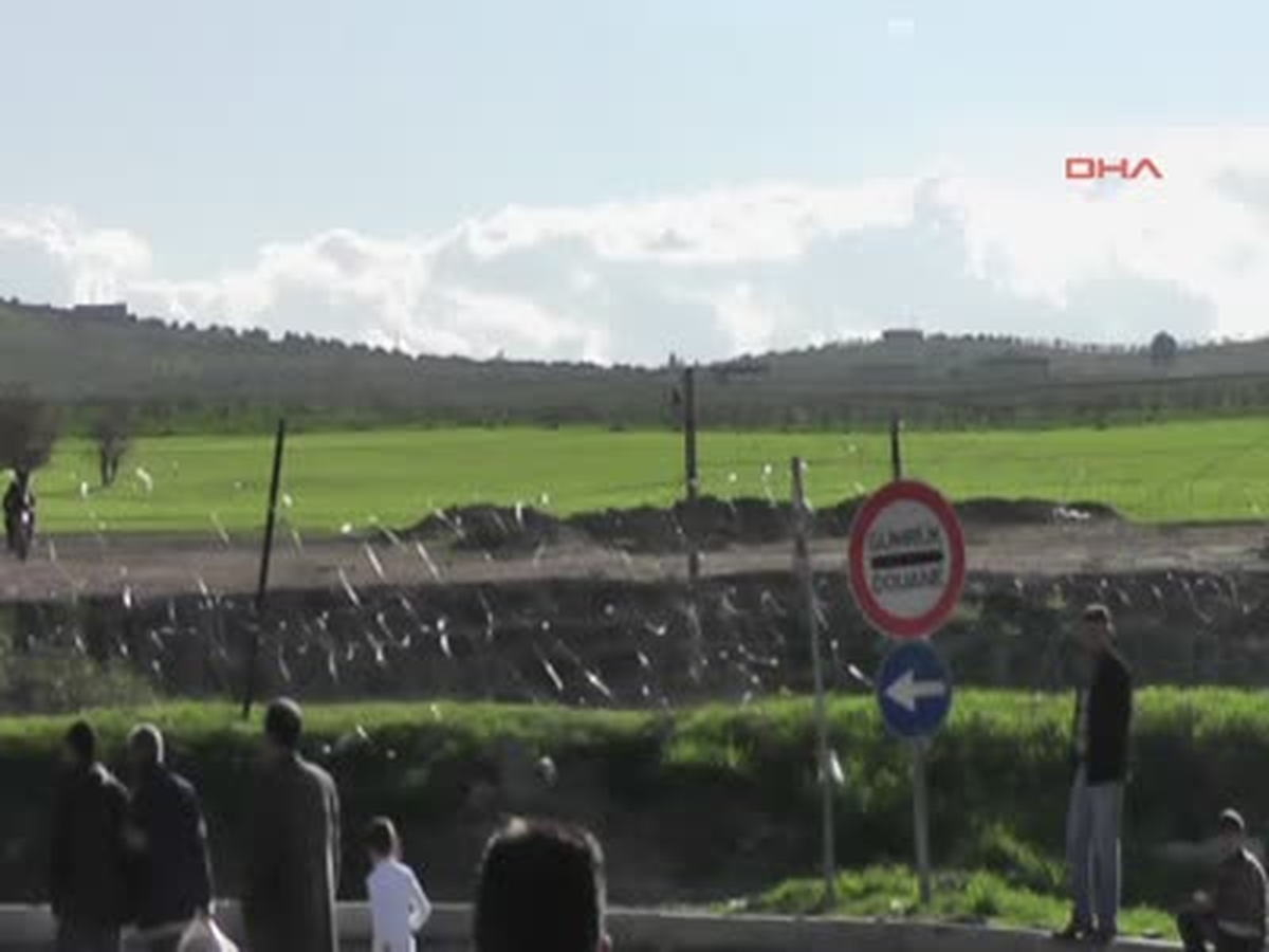 Gaziantep Savaş Uçağı Bombaladı, Suriyeliler Kaçtı Dha Yurt.