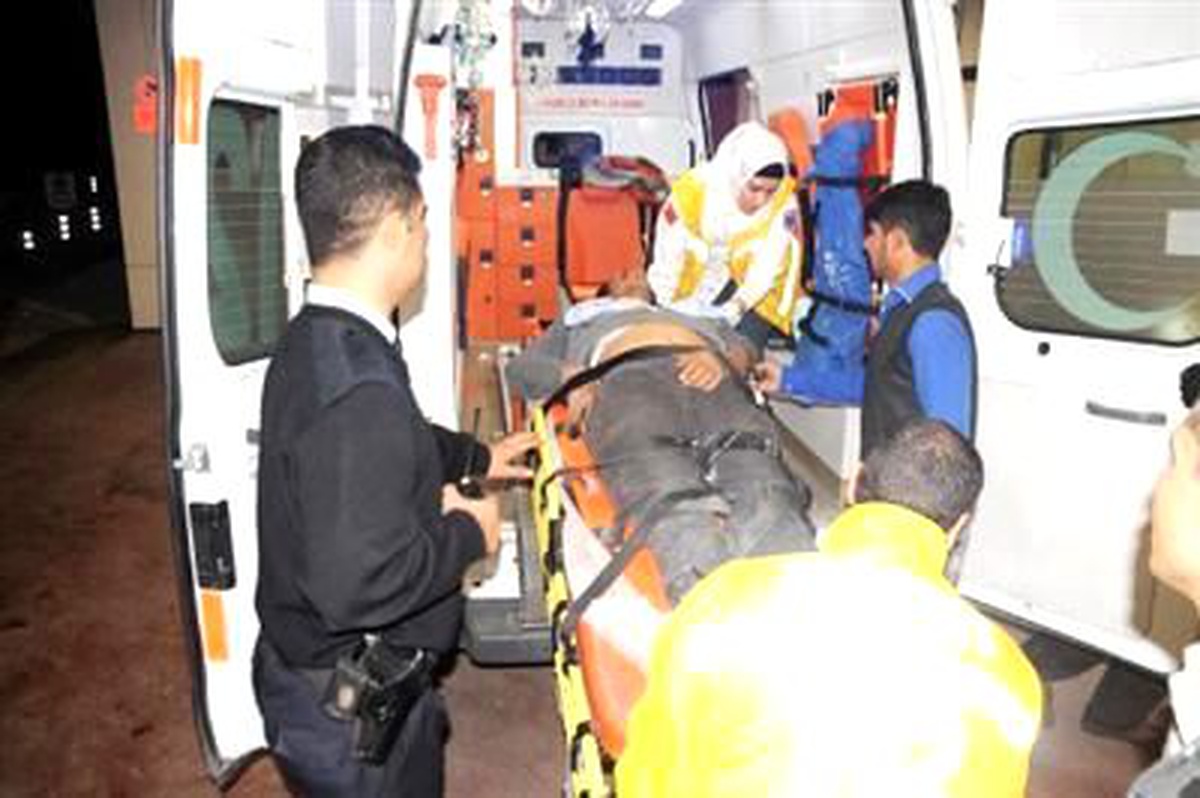İki Grup Arasında Alacak-Verecek Kavgası: 8 Yaralı