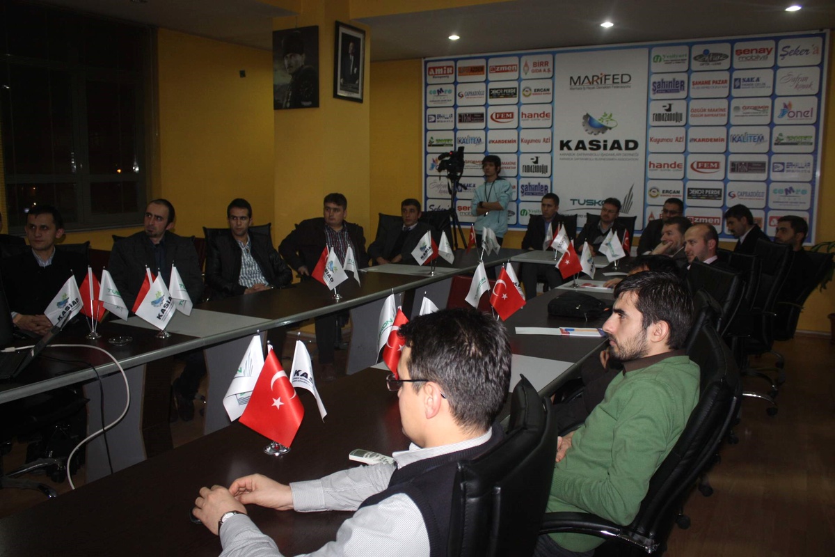 Kasiad\'tan "İş Dünyası İçin Sosyal Medya" Semineri