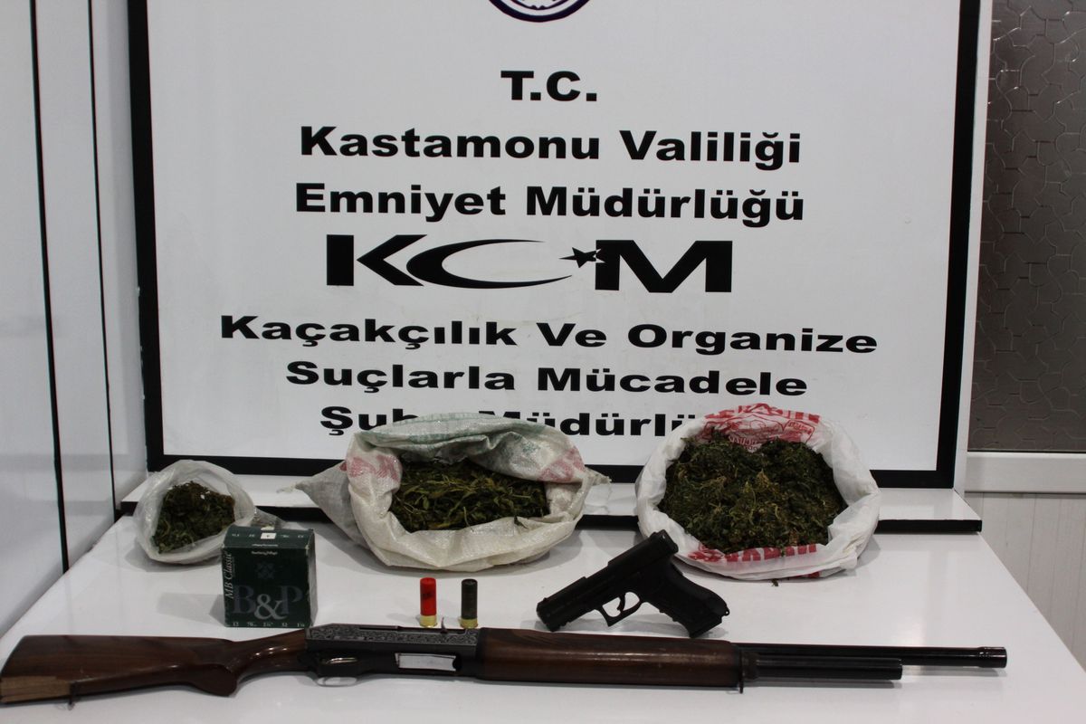 Kastamonu\'da 620 Gram Esrar Ele Geçirildi