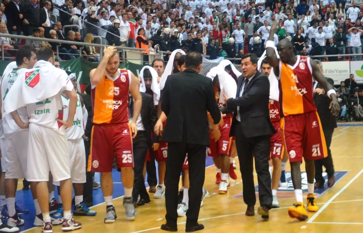 Pınar Karşıyaka - Galatasaray Medical Park: 72-69