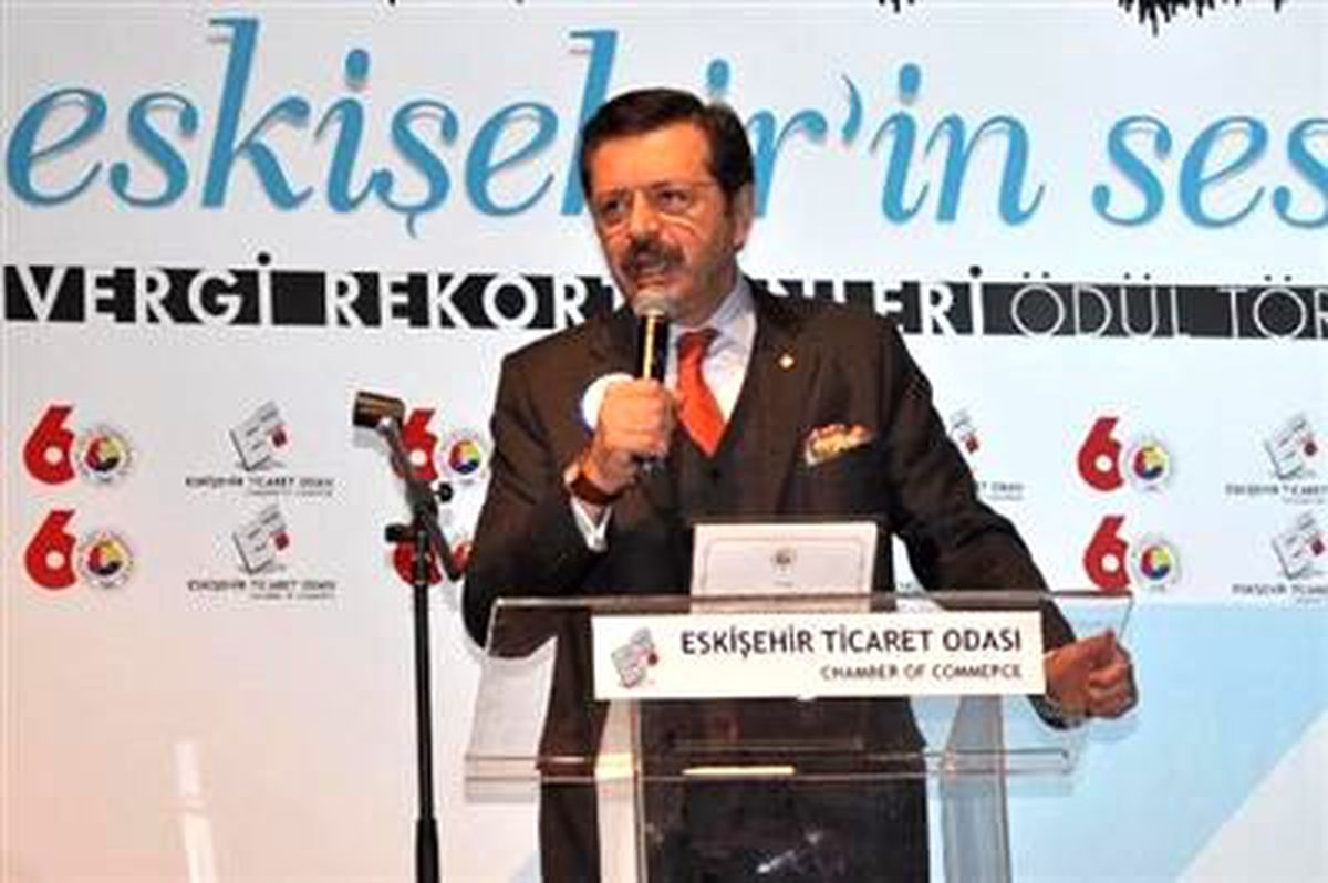 TOBB Başkanı Hisarcıklıoğlu, Okul Yakanları Lanetledi