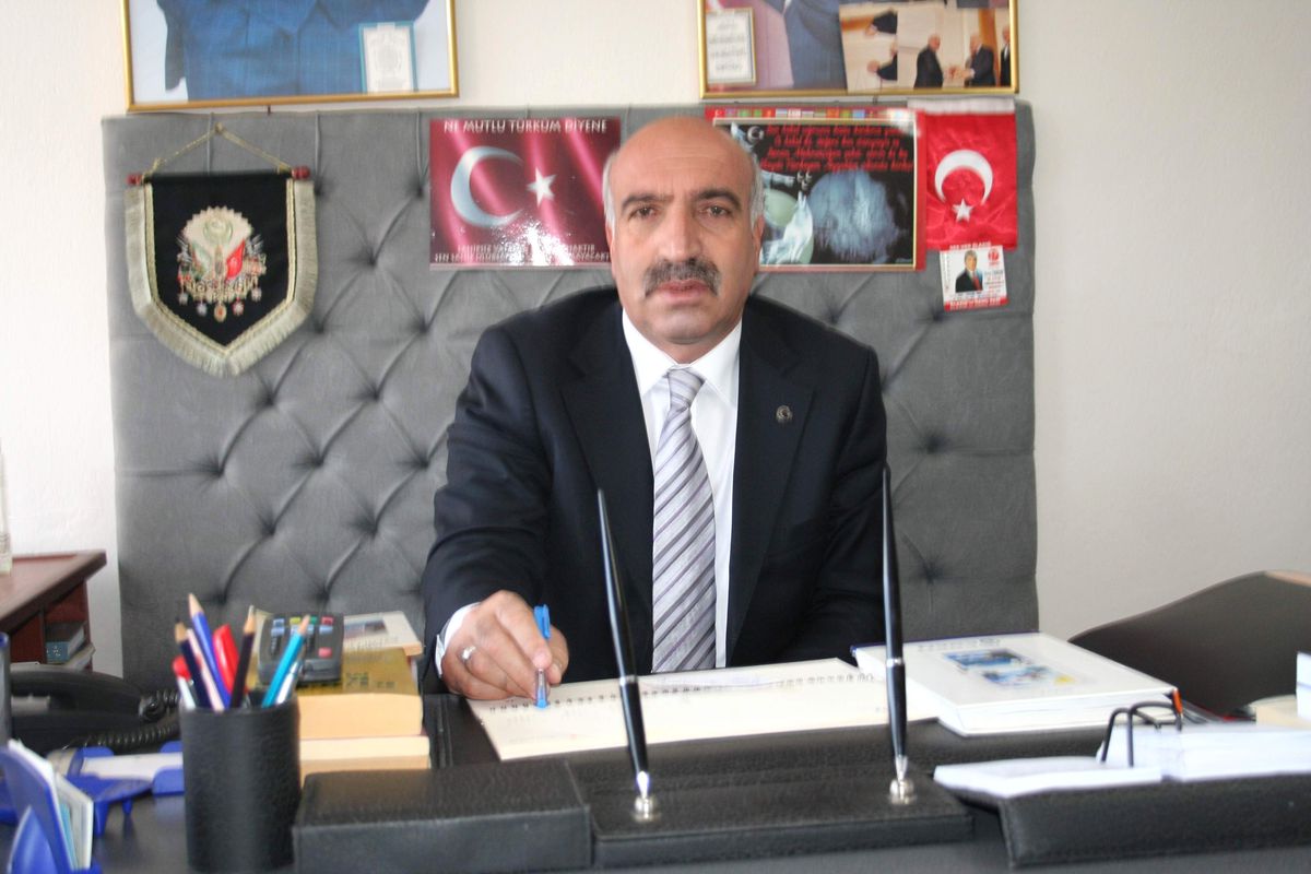 Ülkücü İşçiler Derneği Malatya Şube Başkanı Vahap Murat."Asgari Ücret En Az Açlık Sınırı Kadar...