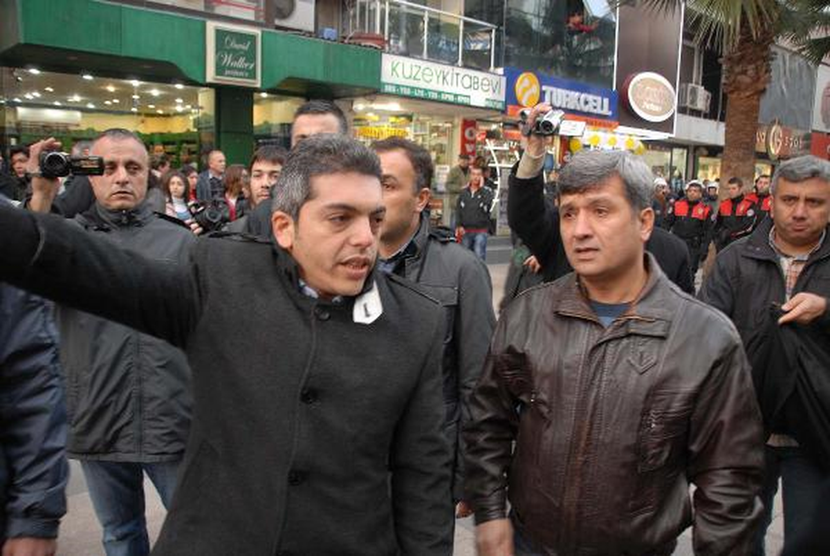 YÖK\'ü Protesto Eyleminde Gerginlik