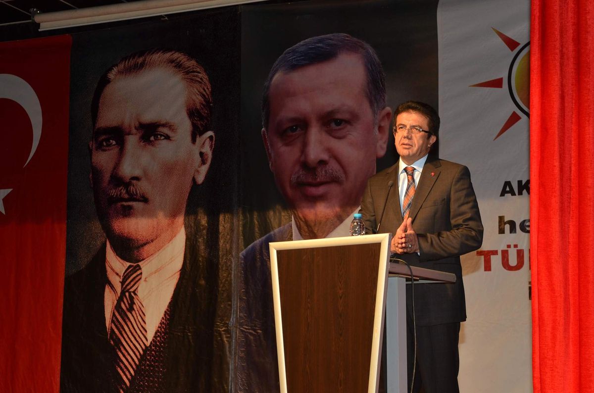 AK Parti Denizli\'de Siyaset Akademisi Açtı