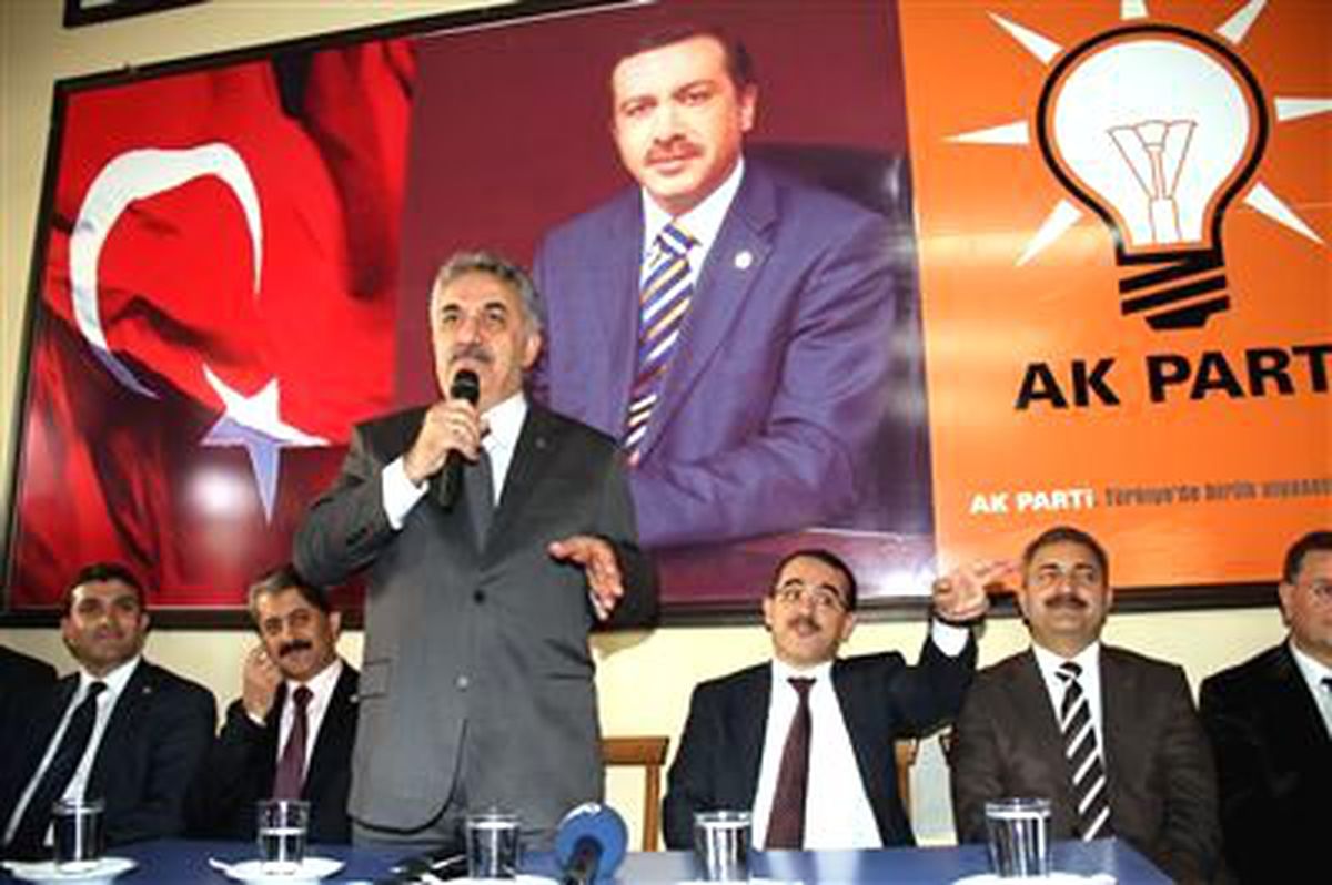 Bakan Yazıcı İskenderun\'da