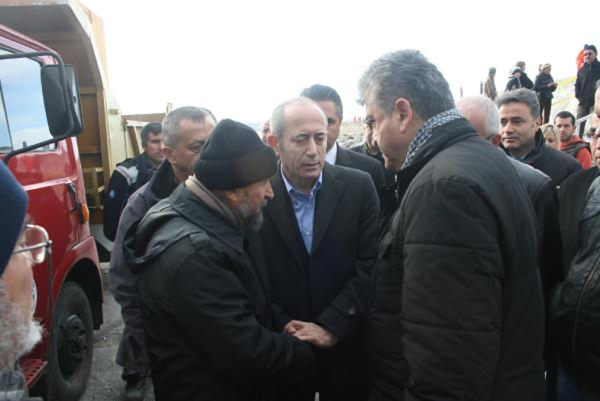 CHP\'li Hamzaçebi Şile\'de Konuştu: İddialar Araştırılmalı