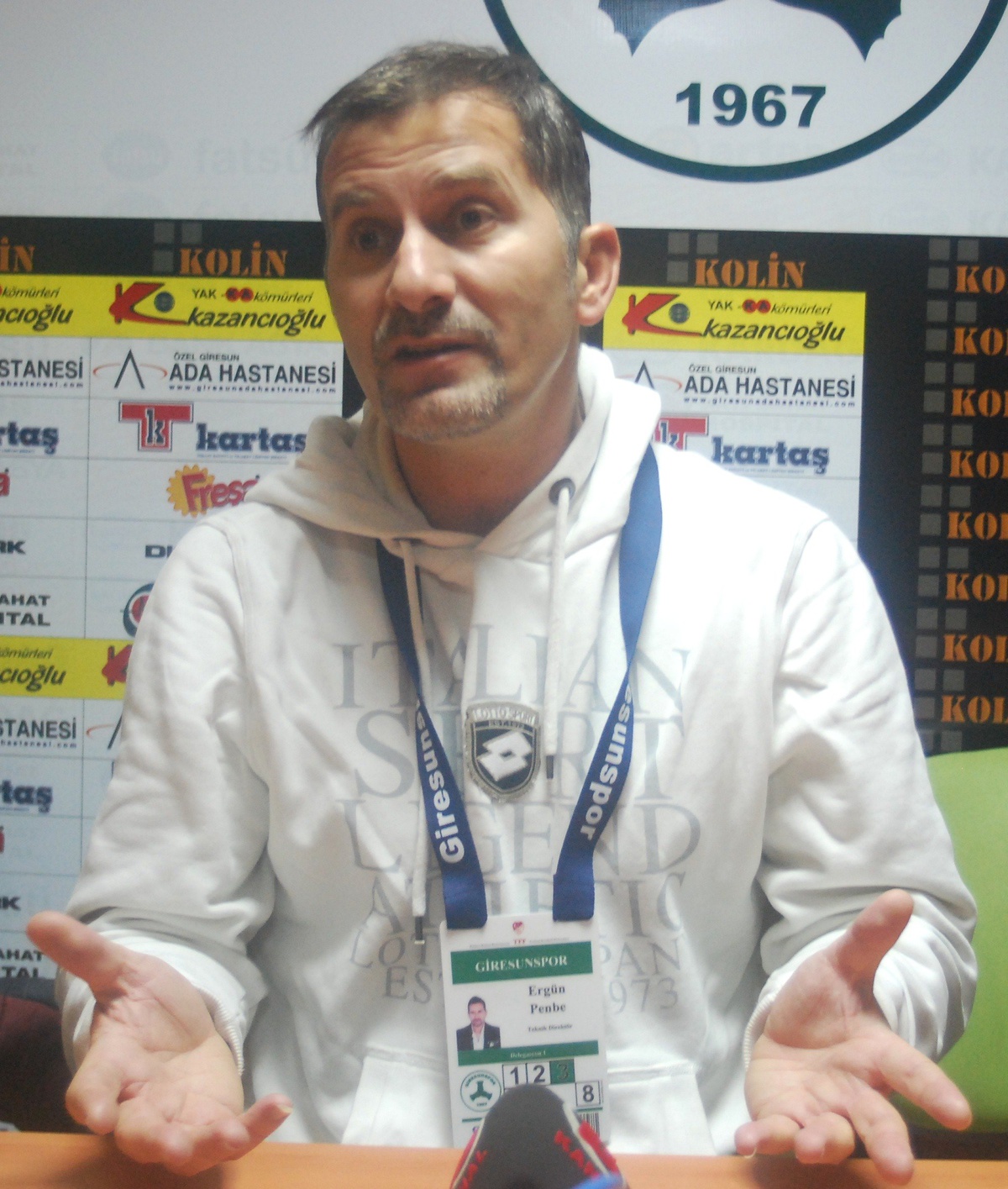Ergün Penbe\'den Futbolcularına Ağır Eleştiri