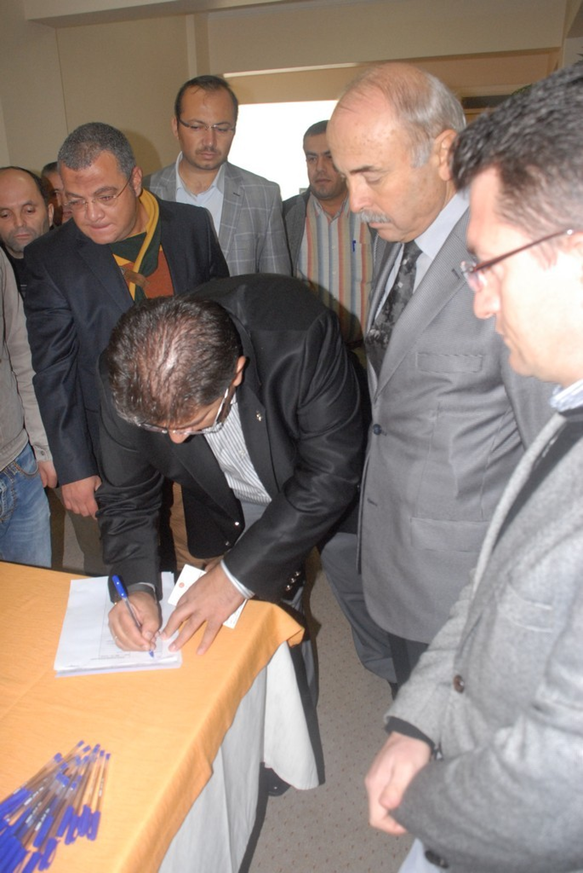 Fethiye AK Parti\'den Aöf İmza Kampanyasına Destek